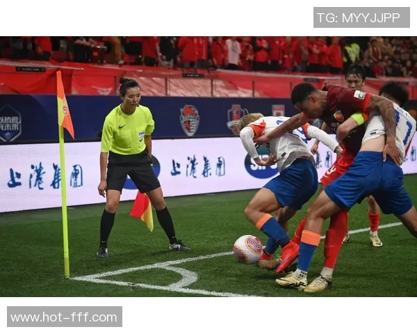 足球助理裁判员在比赛中的关键职责与重要作用解析